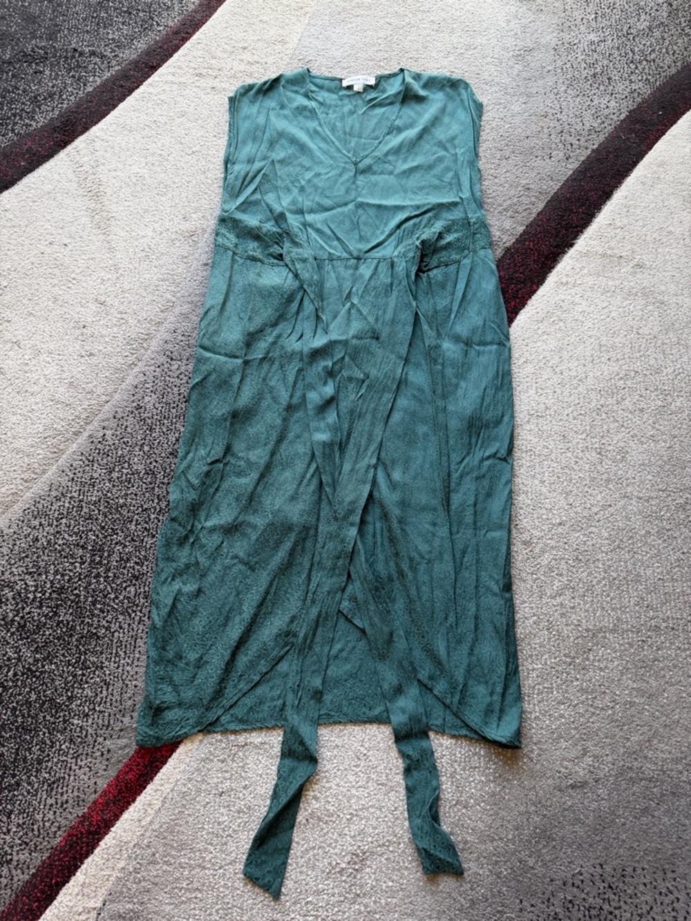 Amour Vert Forrest Green Sleeveless V Neck Jacquard MIDI Dress